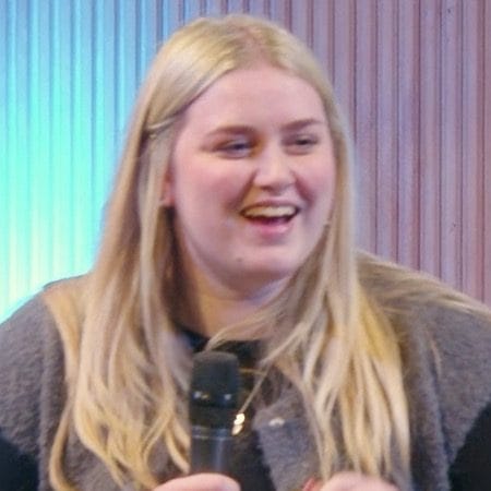 Jessica Cave The Light Has Come